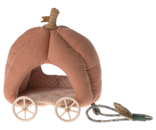 Load image into Gallery viewer, PREORDER: Pumpkin carriage, Mouse
