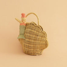 Load image into Gallery viewer, Rattan Shell Bag
