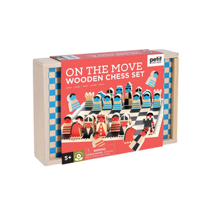 Wooden Chess On the Move