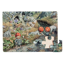 Load image into Gallery viewer, Elsa Beskow &quot;Children of the Forest&quot; Frame Puzzle
