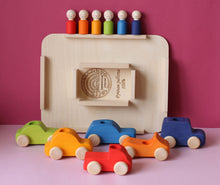 Load image into Gallery viewer, 6 Rainbow Peg Dolls &amp; Cars - Things They Love
