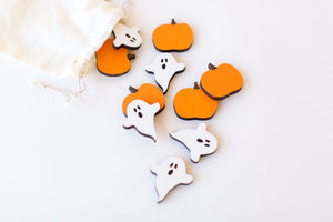 Ghosts vs. Pumpkin Tic-Tac-Toe