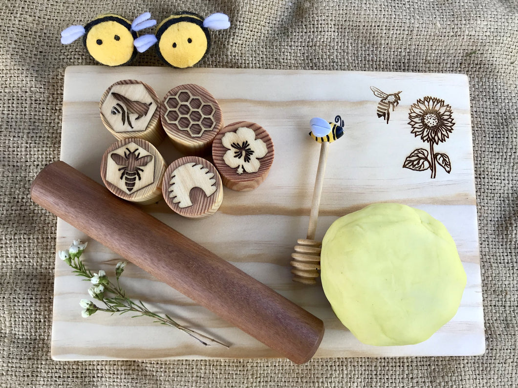 Play Dough Board - Bee & Sunflower - Things They Love