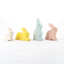 Load image into Gallery viewer, Rabbit family (4 pcs)
