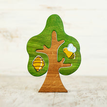 Load image into Gallery viewer, Tree w/ Bee and a Beehive - Things They Love
