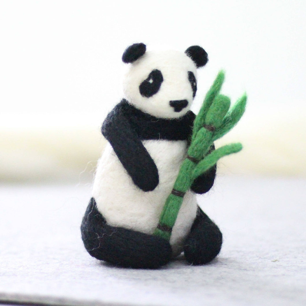 Giant Panda Needle Felting Kit